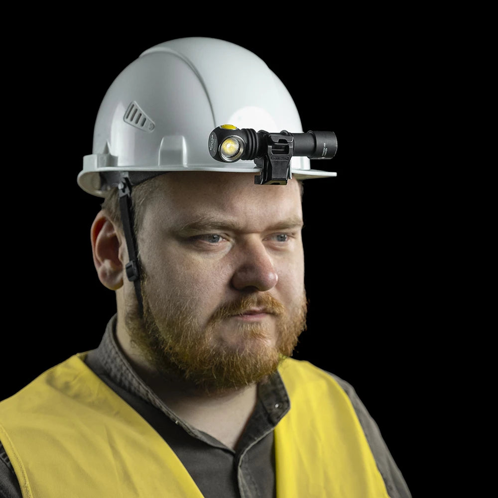 Kypäräkiinnike Armytek AHM-04