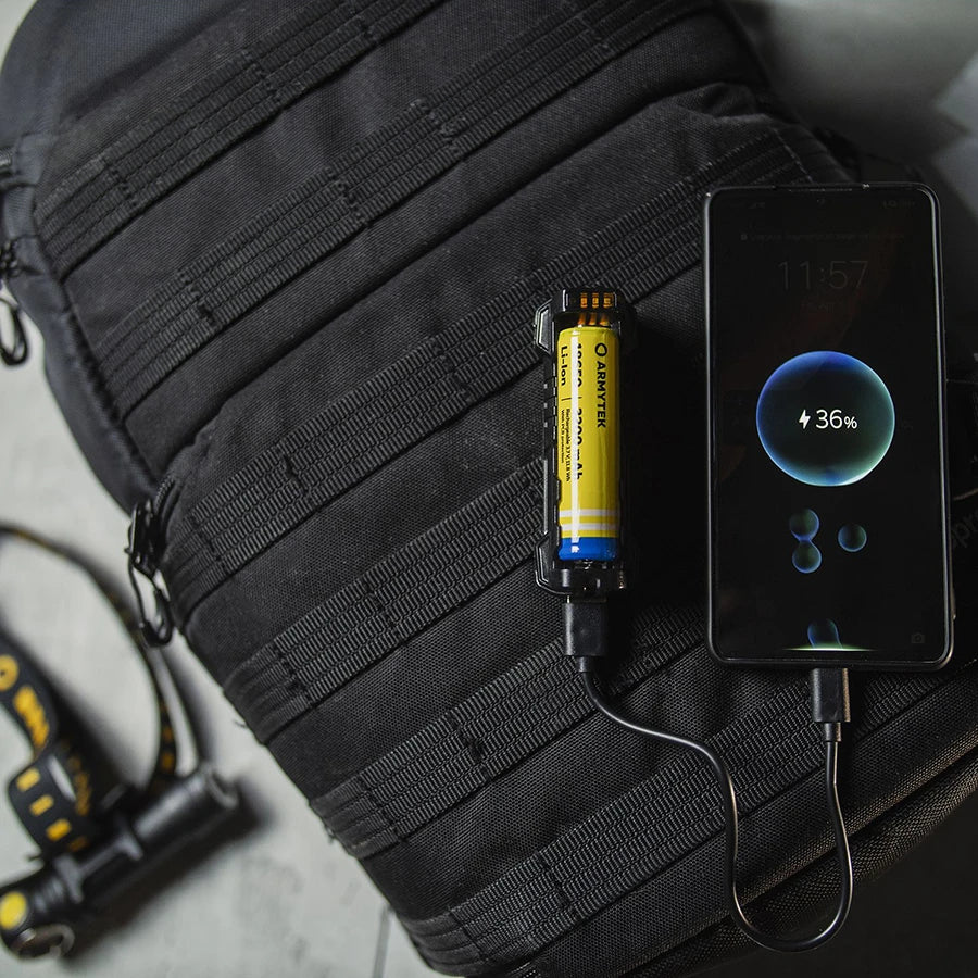 Akkulaturi Armytek Handy C1 Pro, 1 Latauspaikkaa