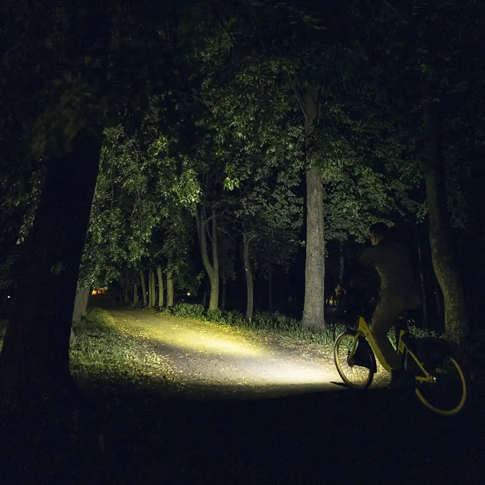 Taskulamppu Armytek Prime C1 Pro Lämmin Sävy 930 lm