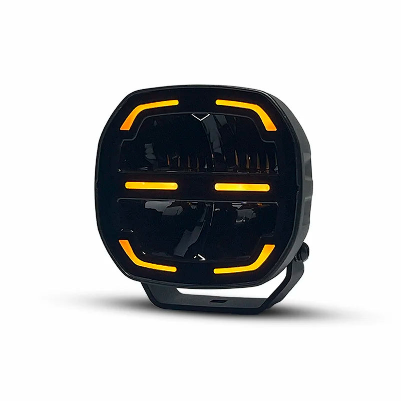Monsterlux Core 5 LED-lisävalo Mustalla Rungolla