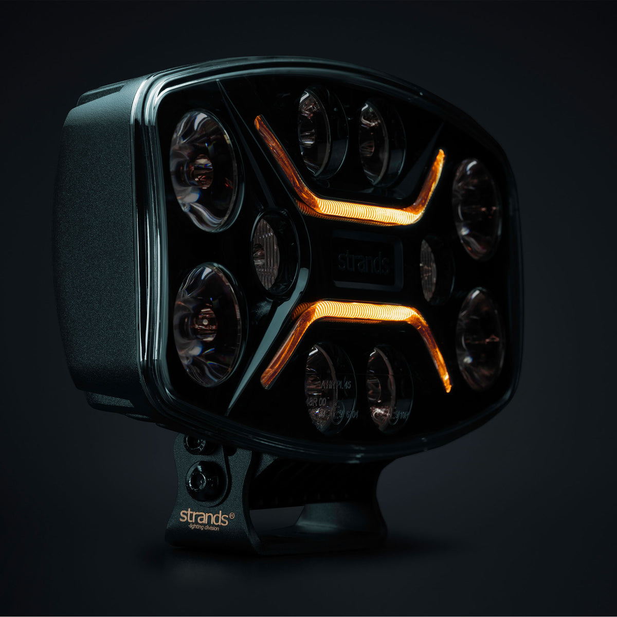 Strands Dark Knight Insane ovaali LED-lisävalo – pääkuva