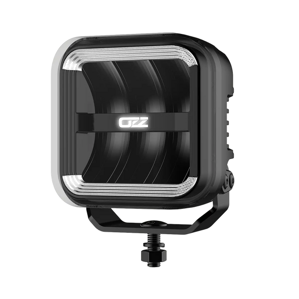 OZZ SQR 5" LED-lisävalo musta runko, parkilla