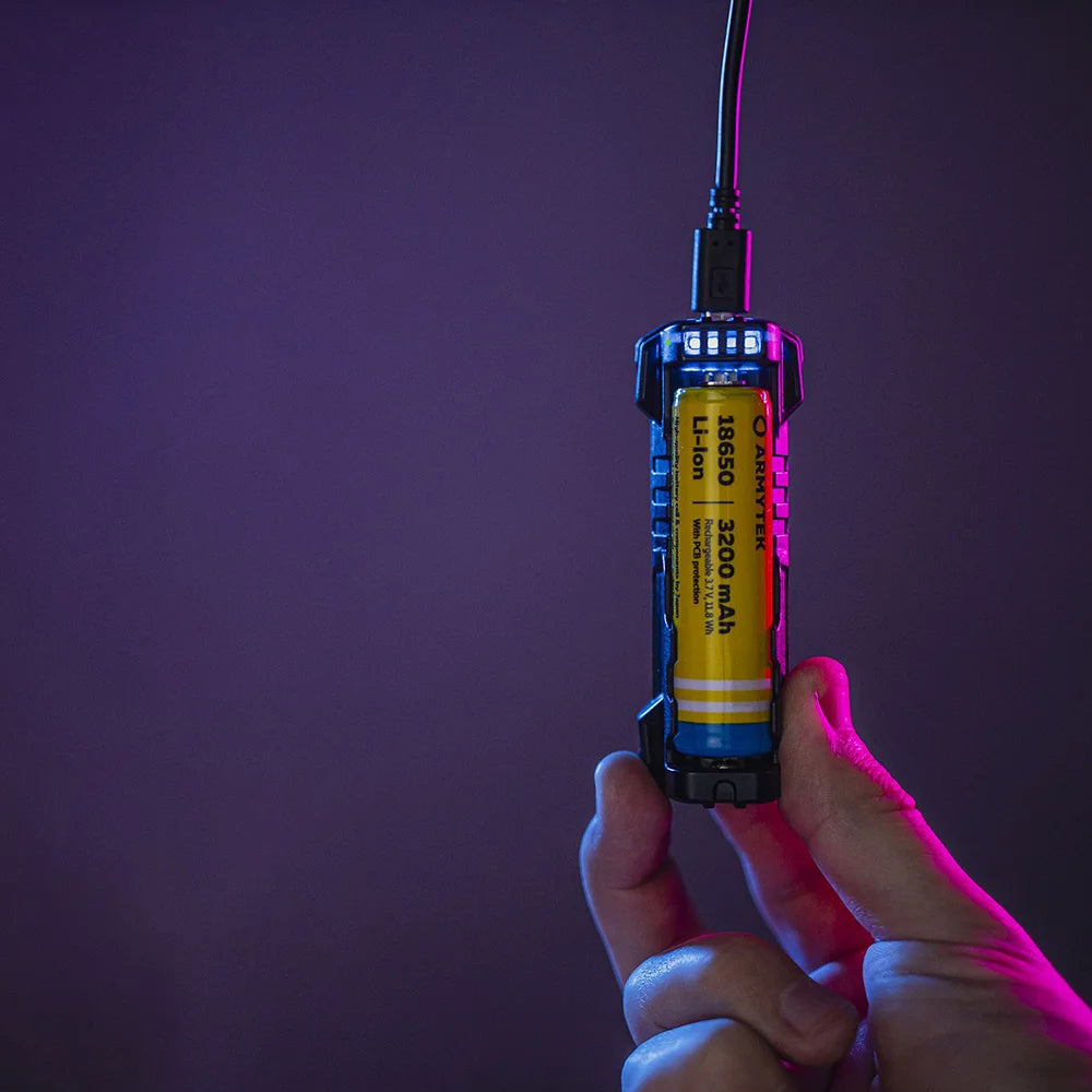 Akkulaturi Armytek Handy C1 VE, 1 latauspaikka