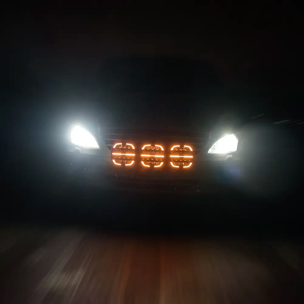Monsterlux Core 9 LED-lisävalo Valkoisella Rungolla